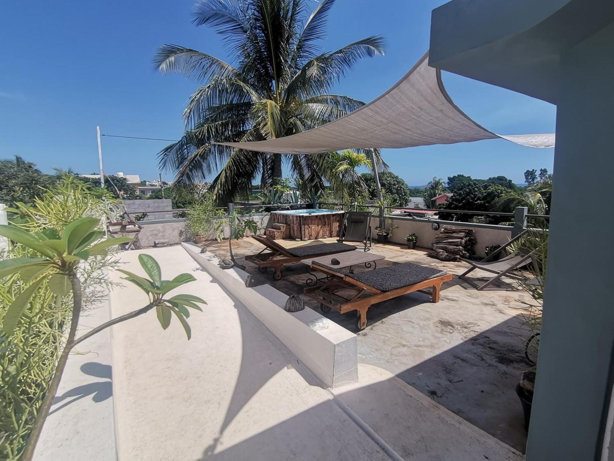 Modern Apartment/3Bedrooms/2Bathrooms/Rooftop/Jacuzzi Pointe aux Sable 외부 사진
